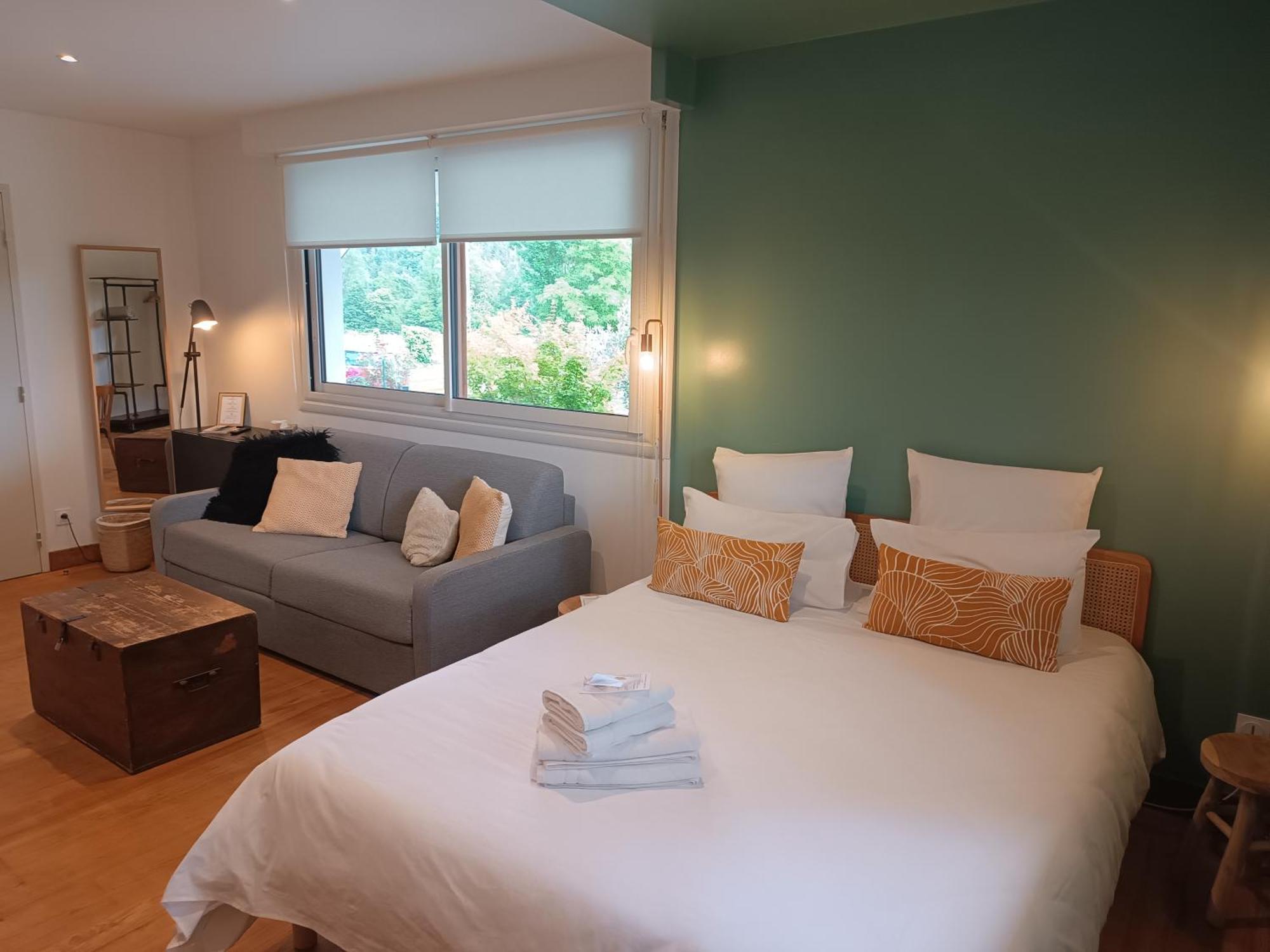 Le Jardin De Moulis, Saint Girons, Ariege, Pyrenees, Bed & Breakfast Exterior photo